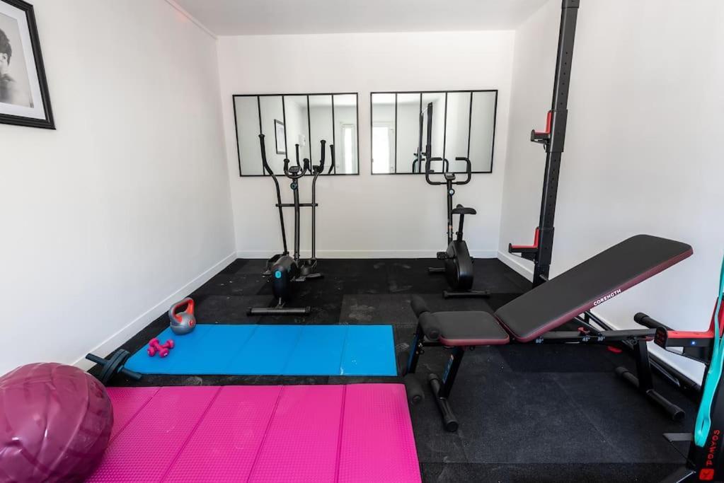 Le Saint James B Avec Salle De Sport Rouen Bagian luar foto
